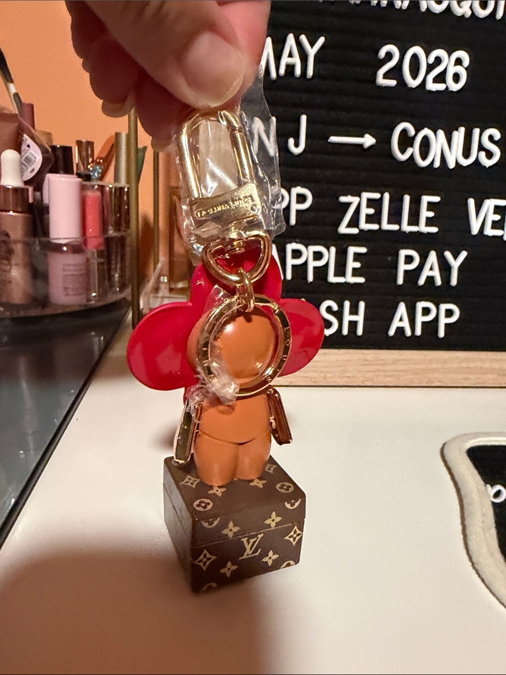 louis vuitton vivienne charm - Picture 3 of 6